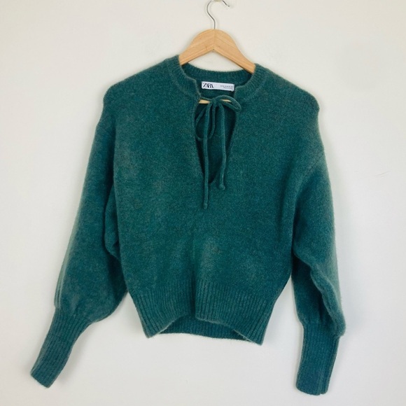 Zara soft green tie front sweater with balloon sleeves.size medium - Picture 1 of 6